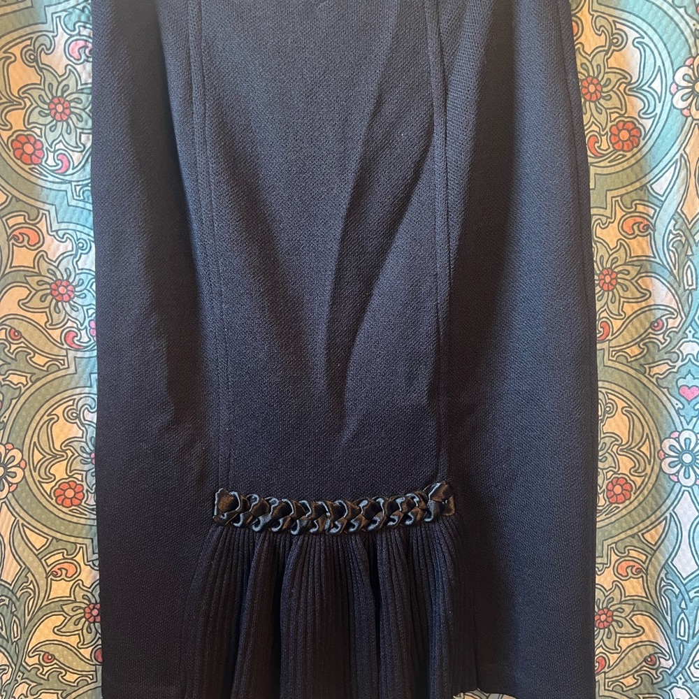 St. John Black Pleated Knit Skirt with Braided Waistband